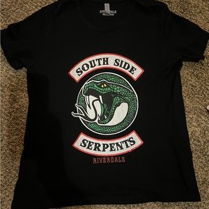 3/$10 sale! Bundle! Riverdale South Side Serpents tshirt size women’s XXL